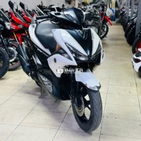 XE MÁY THỊNH PHÁT - NVX 125 ABS TRẮNG CỐC DẦU SMK