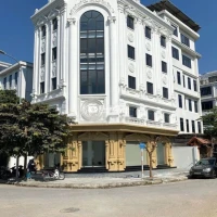 Cho thuê nhà Nguyễn Xiển, 120m2 x 6 tầng, thang máy, 85tr/tháng