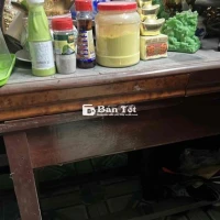 thanh lý bàn giám đốc, có ngăn bàn để bàn phím.