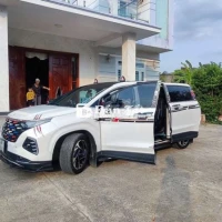 Hyundai Custin 2024 Cao Cấp 2.0T - 25000 km