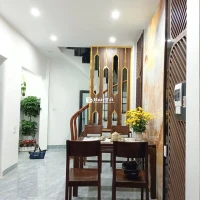 Cho thuê nhà riêng 4 tầng (phố Bạch Mai, Ngõ đối diện Chợ Mơ)