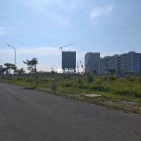 Lô đất khu V5 FPT giá rẻ