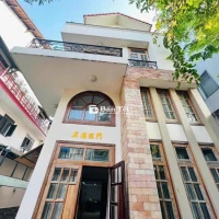 Biệt thự khu Tên Lửa 10x20 lửng 2 Lầu nhà đẹp sát Vành Đai Trong