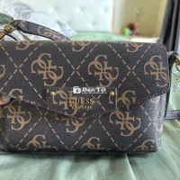 ## Túi xách GUESS chính hãng - Mới 100%