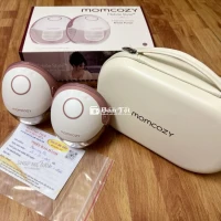 Máy hút sữa rảnh tay Momcozy M6 còn bảo hành