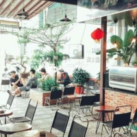 Cần tuyển Nhân viên phục vụ + Quận Bình Thạnh