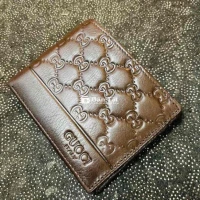 Ví da bò Gucci moi 97% -350k