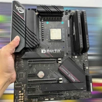 Asus Rog B550 XE Gaming Wifi Main đẹp cho ae lên đời