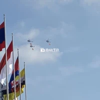 Mồ Đỏ Lông Xanh Cần Bán  