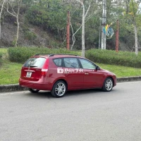 Hyundai i30 2009 1.6 AT - 130000 km