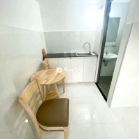 Cho thuê căn hộ dịch vụ full nội thất 5.5tr/tháng - Tân Bình