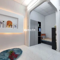 Phòng trọ 1 phòng ngủ tách bếp mới, full nội thất, gần chợ, tầng trệt tiện lợi  