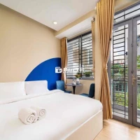 Cho thuê căn hộ đẹp Bùi Viện, có ban công, bếp riêng