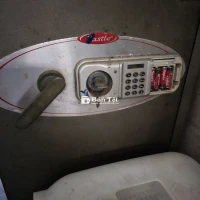 Két sắt xưa trên 20 năm