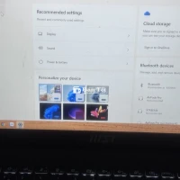 Laptop msi morden15