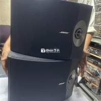 Loa  Bose  301V .