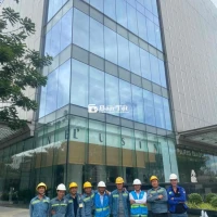 CÔNG TY THT TUYỂN 20 CÔNG NHÂN CƠ KHÍ NHÔM KÍNH  