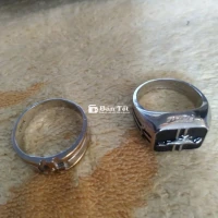 Nhẫn ngoại hợp kim khui hàng kiện nhật, size to, giá 120k/chiếc, phù hợp tay to.  