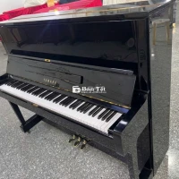U1H Yamaha  Piano
