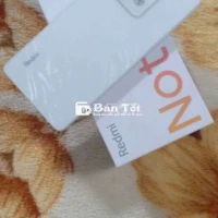 Điện thoại Xiaomi còn bảo hành, mới sử dụng 17 ngày  