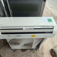 Thanh lý máy lạnh Toshiba 1HP Inverter đời mới