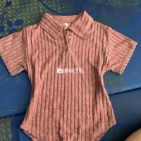 Áo co dãn có cổ size M - Cần pass lại, giá tốt  