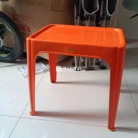 Thanh lý bàn nhựa cafe