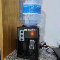 máy uống nước, máy nước nóng cần bán cho ai cần