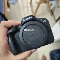Canon R100