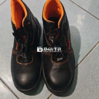 Giày bảo hộ Size 40