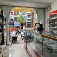 CHO THUÊ NHÀ MẶT TIỀN 3/2, QUẬN 11, 7 LẦU