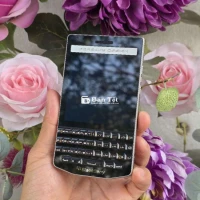 BlackBerry Porsche Design P'9983 fullbox sưu tầm
