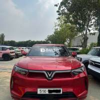 VinFast VF9 Plus 2023 - Xe Gia Đình, Màu Đỏ Đô, 11.000 km  