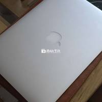 Apple MacBook Air 13 inch, Intel Core i5, RAM 8GB - Cần bán