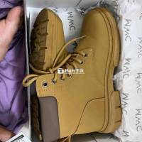 Thanh lý đôi boot nam size 39, xỏ chân 1 lần, còn tem và full box  