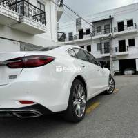 Mazda 6 2022 2.0L Premium TCCC - 9.900 km - Xe gia đình 1 đời chủ  