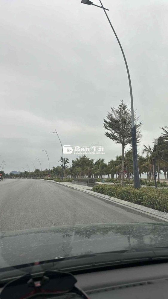 Tuyển Nhân Viên Làm Bãi Biển  