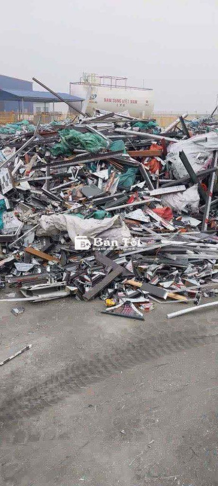 * 10 công nhân bốc xếp