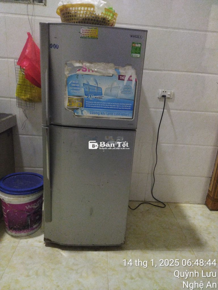 Bạn đang cần mua tủ lạnh chất lượng với giá hợp lý? Tôi cần bán tủ lạnh Toshiba 186 lít, xuất xứ Thái Lan, chưa qua sửa chữa, đảm bảo hoạt động tốt. Sản phẩm thuộc hãng khác, nhưng chất lượng vẫn được đảm bảo.