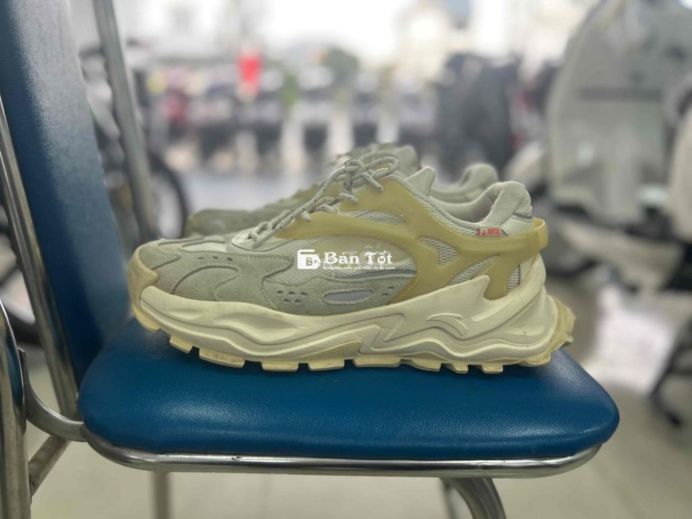 Giày Anta Chính Hãng Size 44 - Mới 98% 👟  