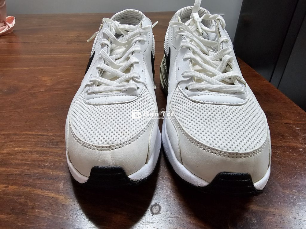 Giày Nike Excee size 42.5 cũ 98%