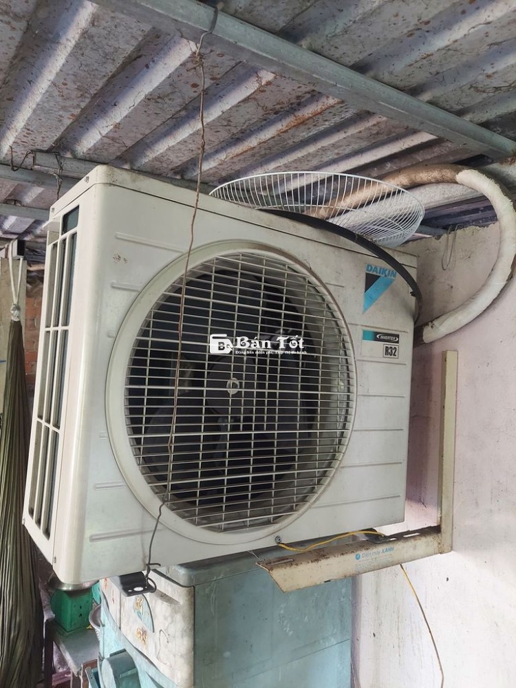 Bán máy lạnh Daikin 1,5 HP đang sử dụng tốt 95%