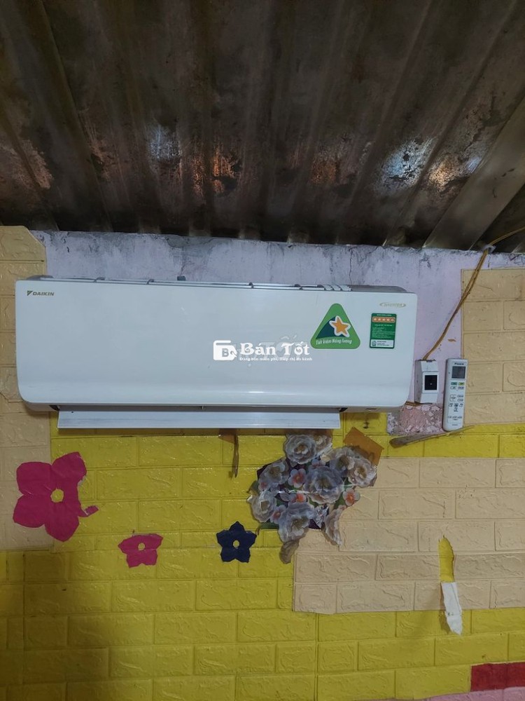 Bán máy lạnh Daikin 1,5 HP đang sử dụng tốt 95%
