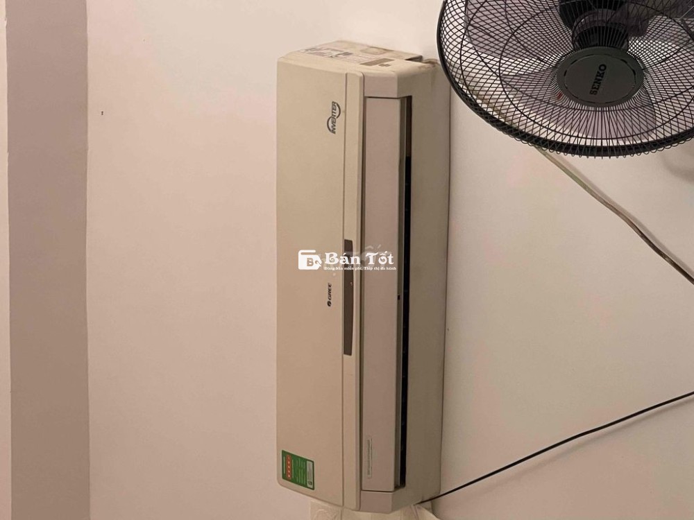 Về quê nên bán gấp Máy lạnh Gree Inverter 1.5HP tiết kiệm điện