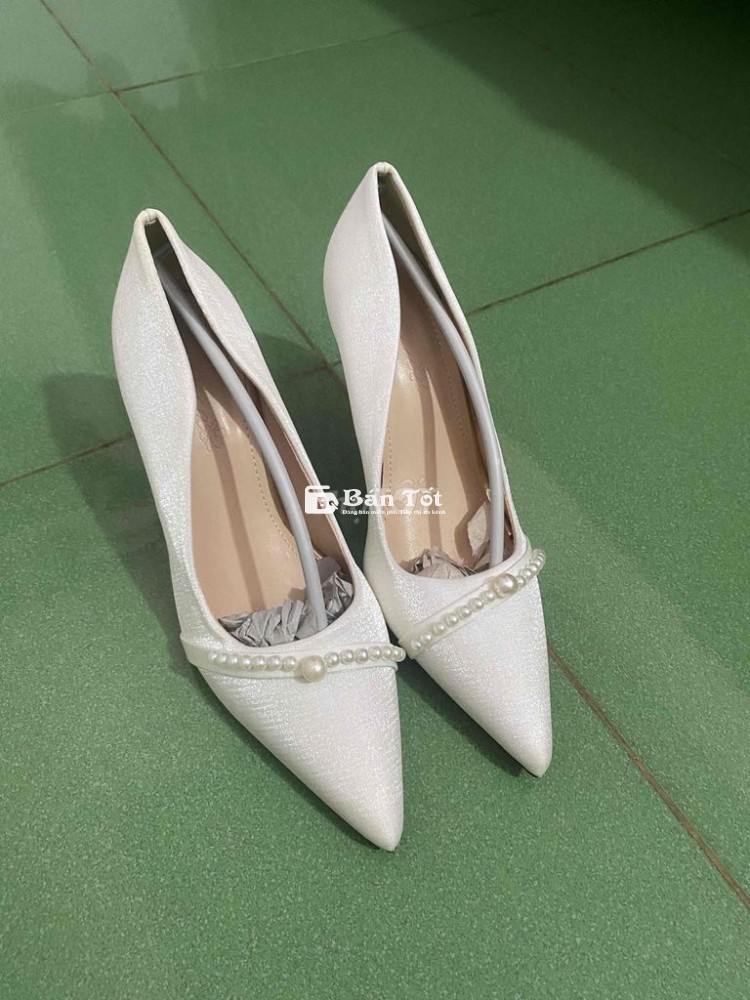 Giày Cao Gót Tiểu Thư - Size 37 - Hàng Mới 100%