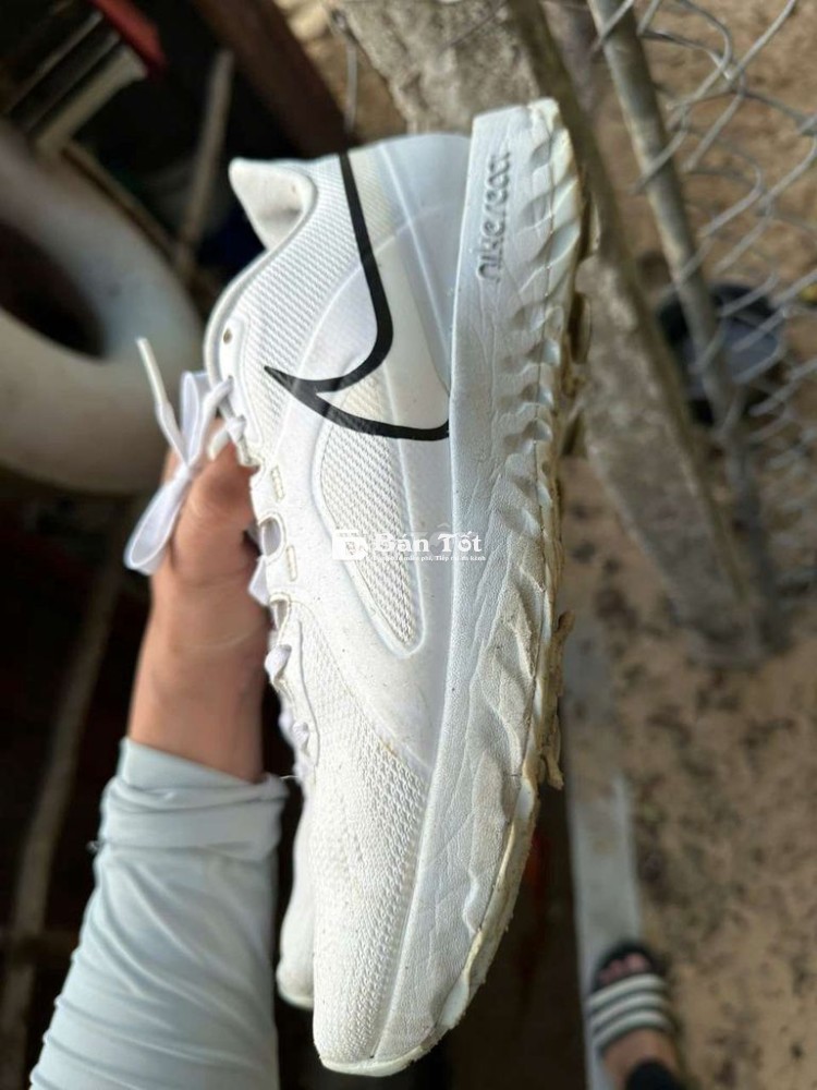 Giày nike golf size 40.5 vừa chân