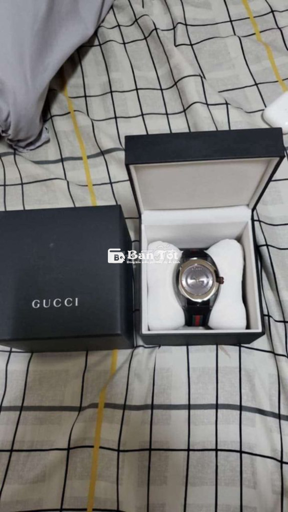 Còn Mới, Không Dùng Nữa Nên Bán - Đồng Hồ Chính Hãng GUCCI  