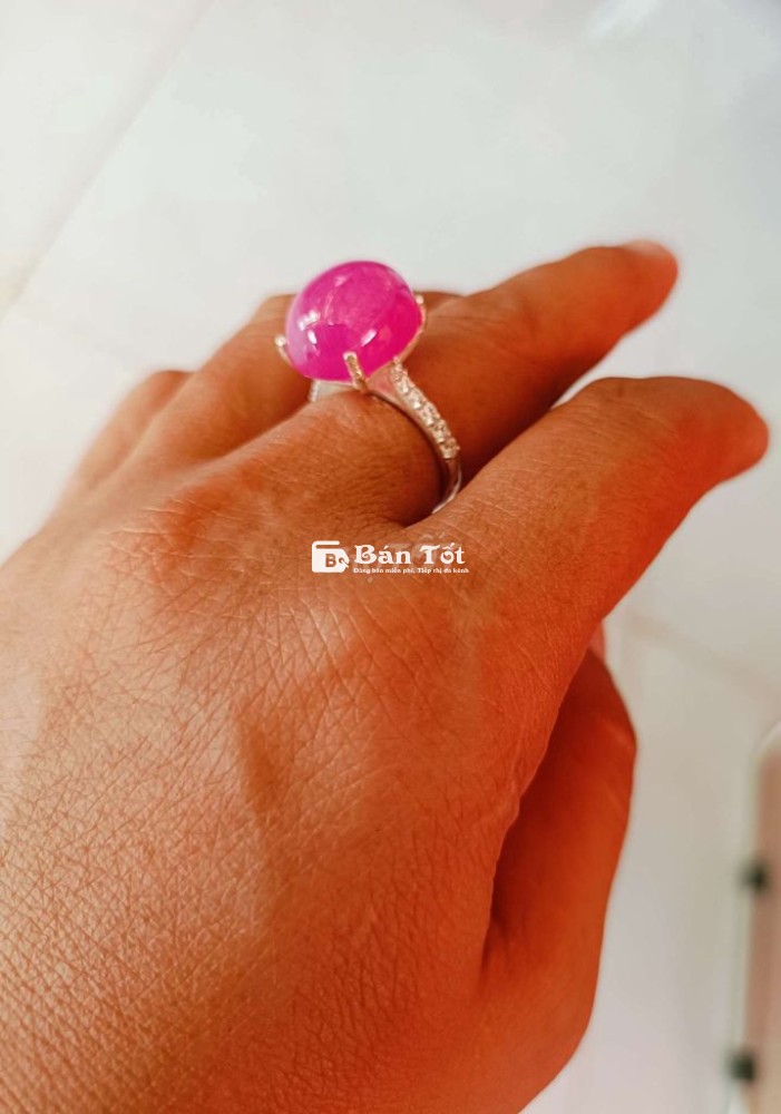 Nhẫn Ruby Thiên Nhiên Giá Sốc!