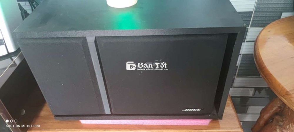 Cần ra đi cặp loa Bose 301 Series III