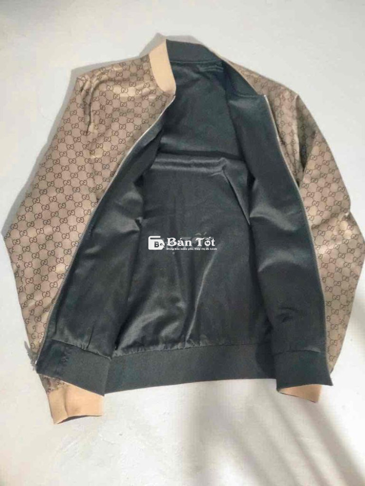 Bán Áo Phao DG + Áo Gió Gucci 2 Mặt Size L Giá Sale Từ 699K Xuống Còn 450K  